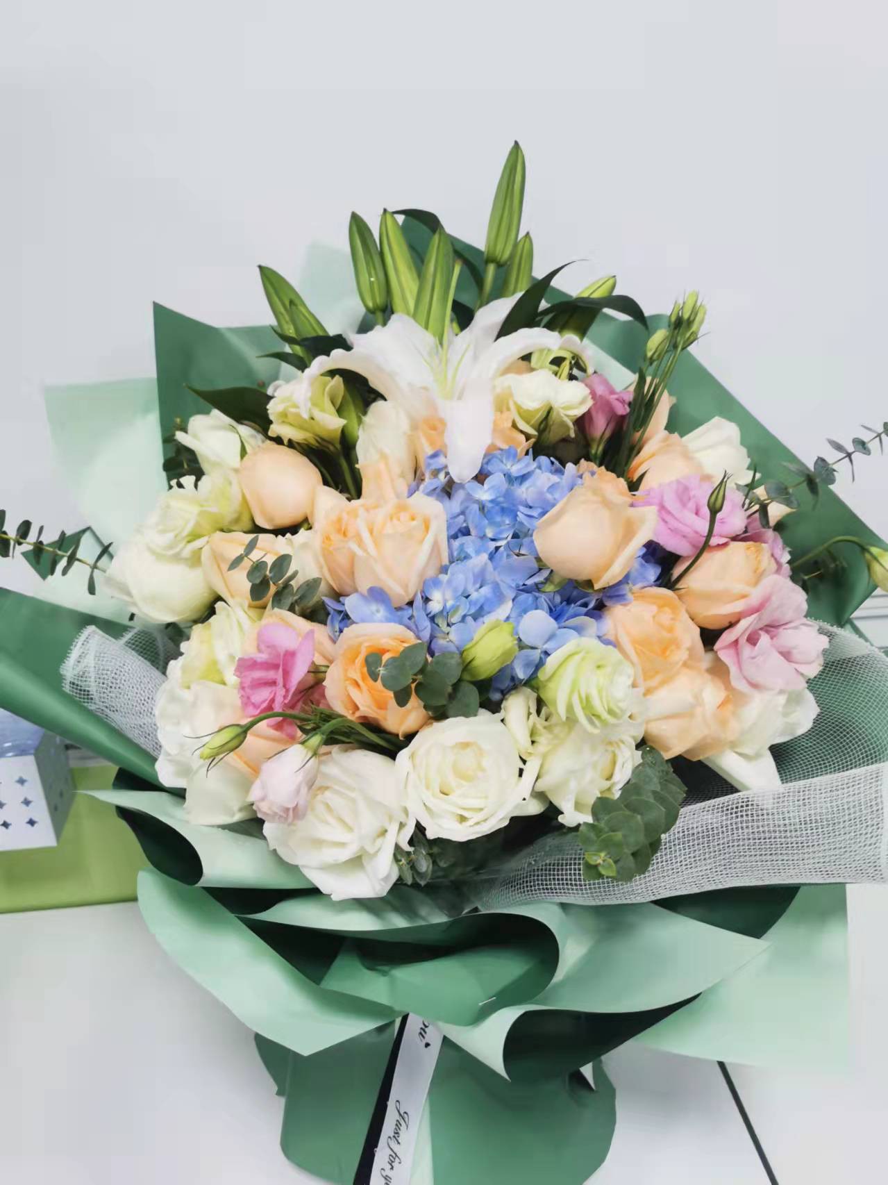 만나서 감사하고 함께 전진